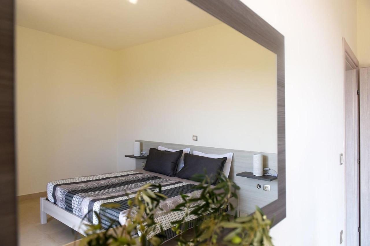 Stelia Luxury Apartments Kalavárda Eksteriør billede